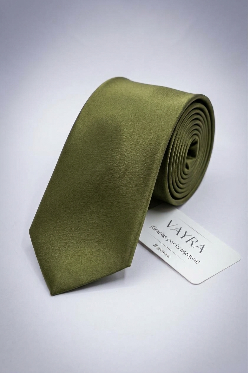 Corbata VAYRA Raso Verde Oliva Satinado con Etiqueta Oficial